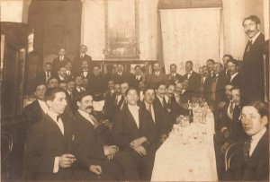 Agasajo de la Colectividad Española al aviador Manuel González, el 1º de Agosto de 1915