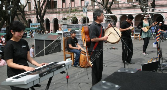 Fiesta en la Feria de Mataderos Los Churkis