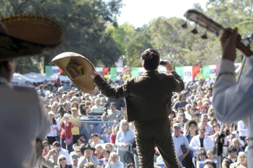 mariachis-2008b.jpg