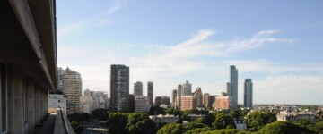 Vista desde el edificio del Automóvil Club Argentino, en Avenida del Libertador